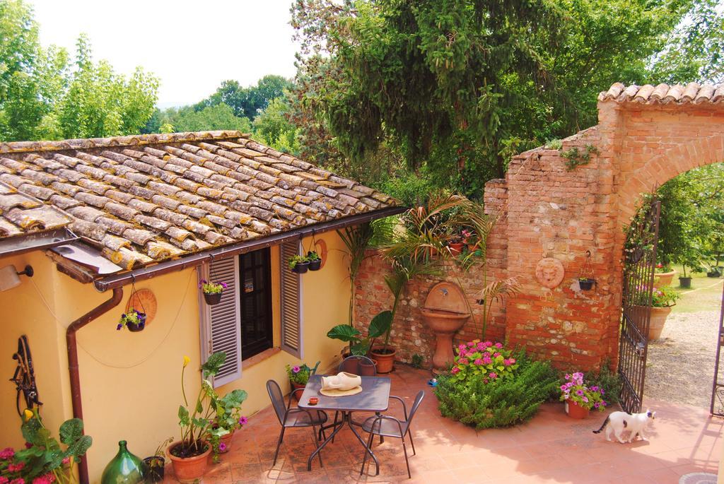 Il Colombaio, Siena -Appartamenti E Camere- Isola d'Arbia Zewnętrze zdjęcie