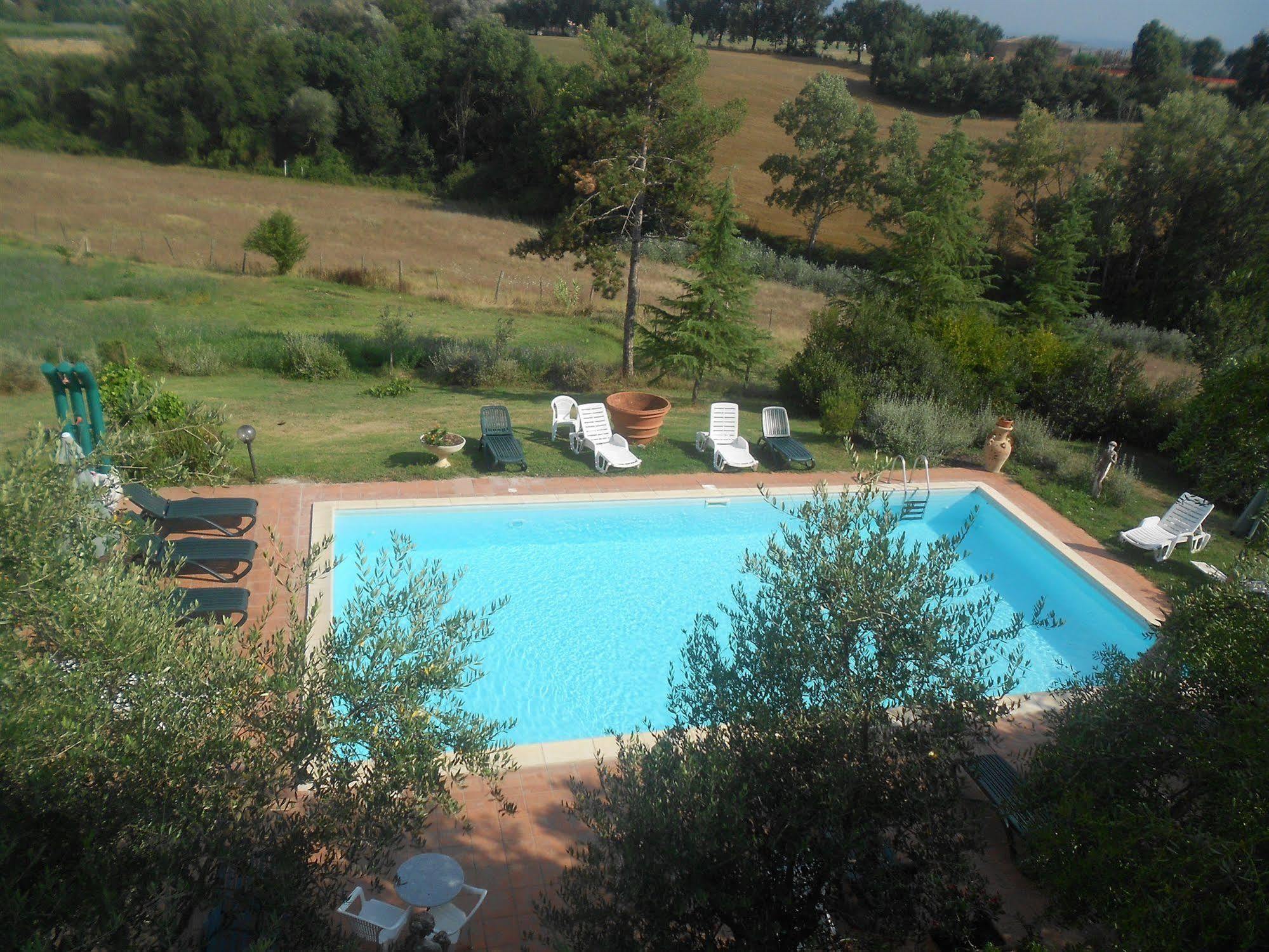 Il Colombaio, Siena -Appartamenti E Camere- Isola d'Arbia Zewnętrze zdjęcie